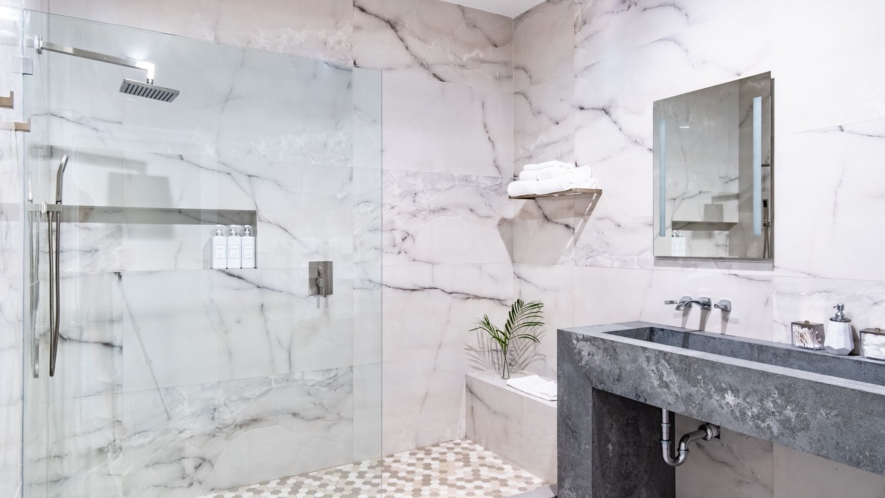 Photo of Bathroom in Seven Mile Beach