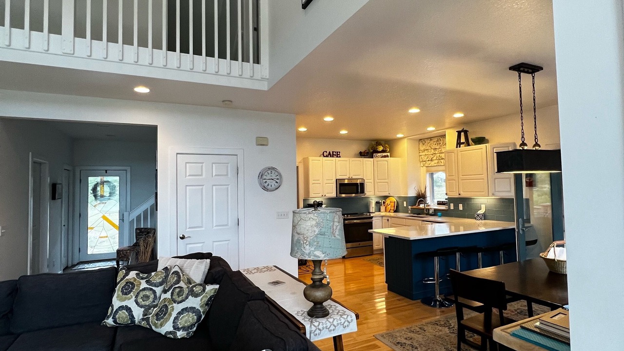 Photo of Livingroom in Bellaire