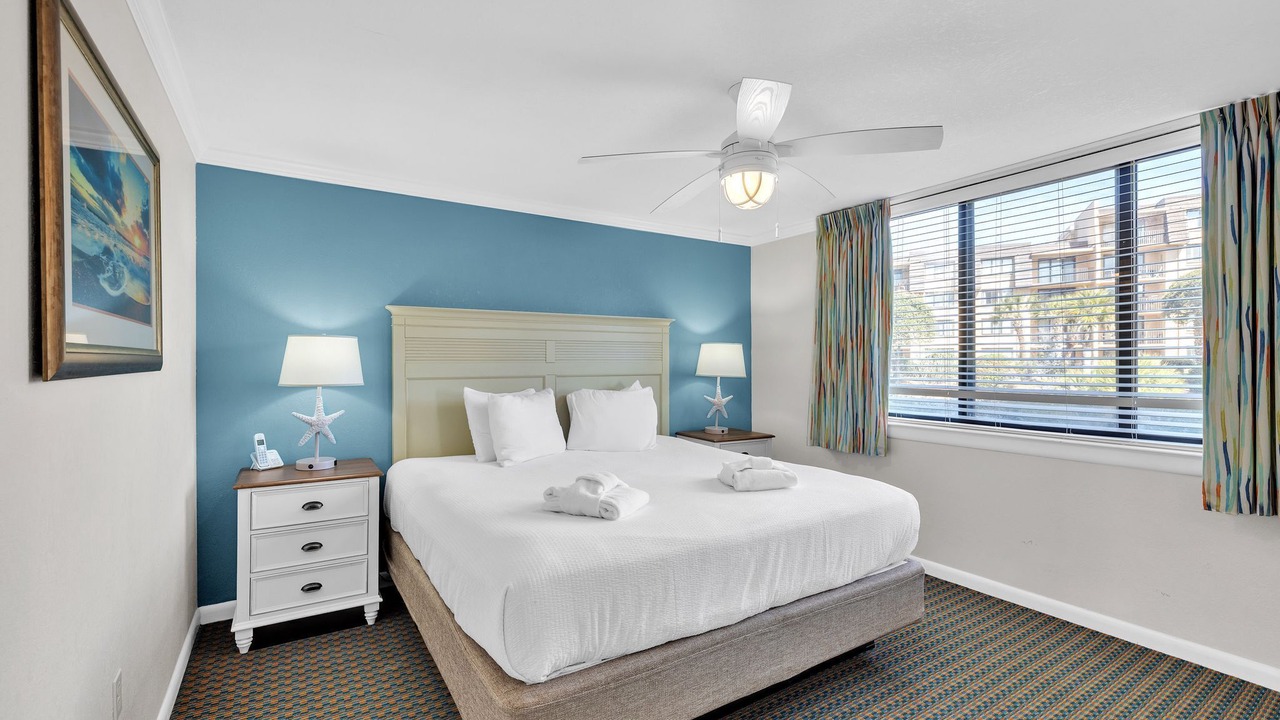 Photo of Bedroom in Folly Field