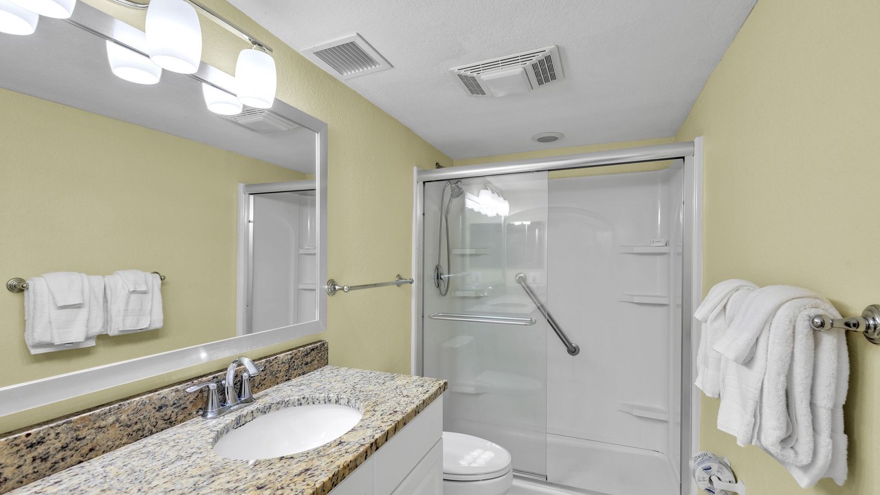Photo of Bathroom in Folly Field