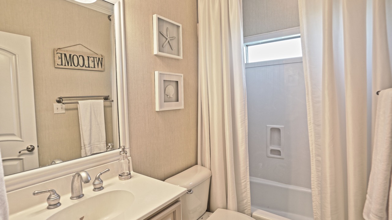 Photo of Bathroom in Tybee Island
