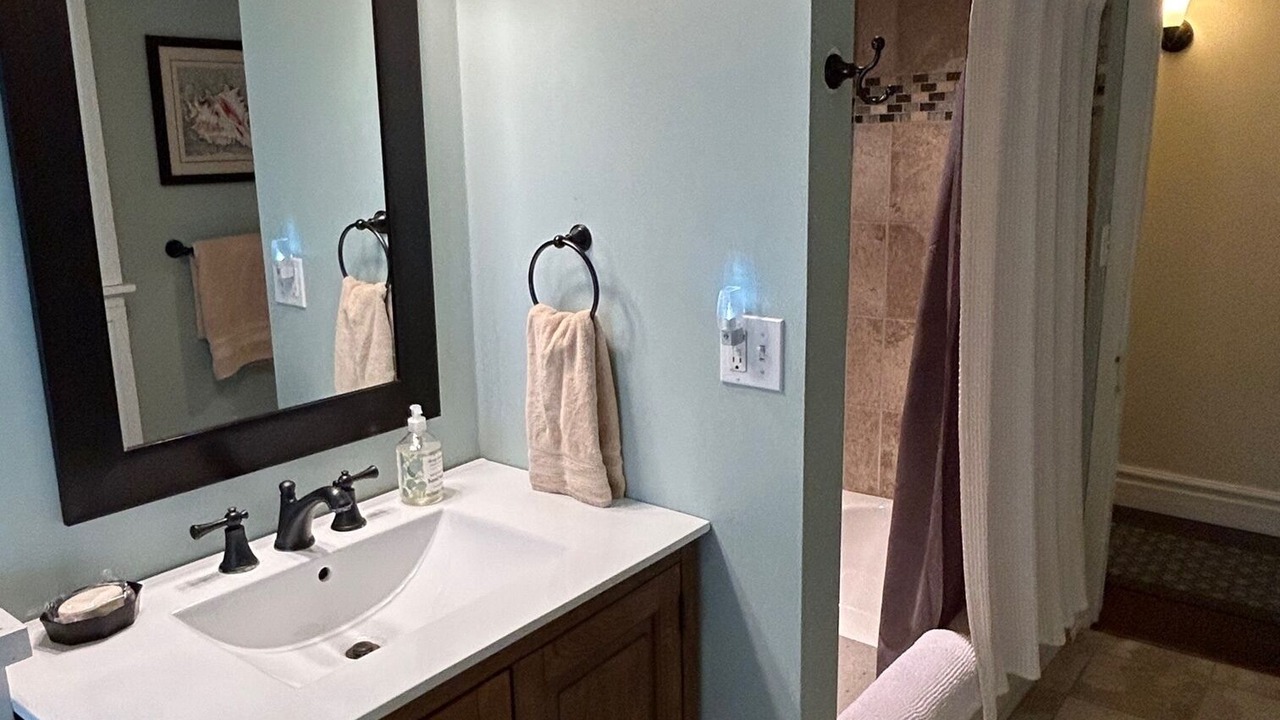 Photo of Bathroom in Summit Hill