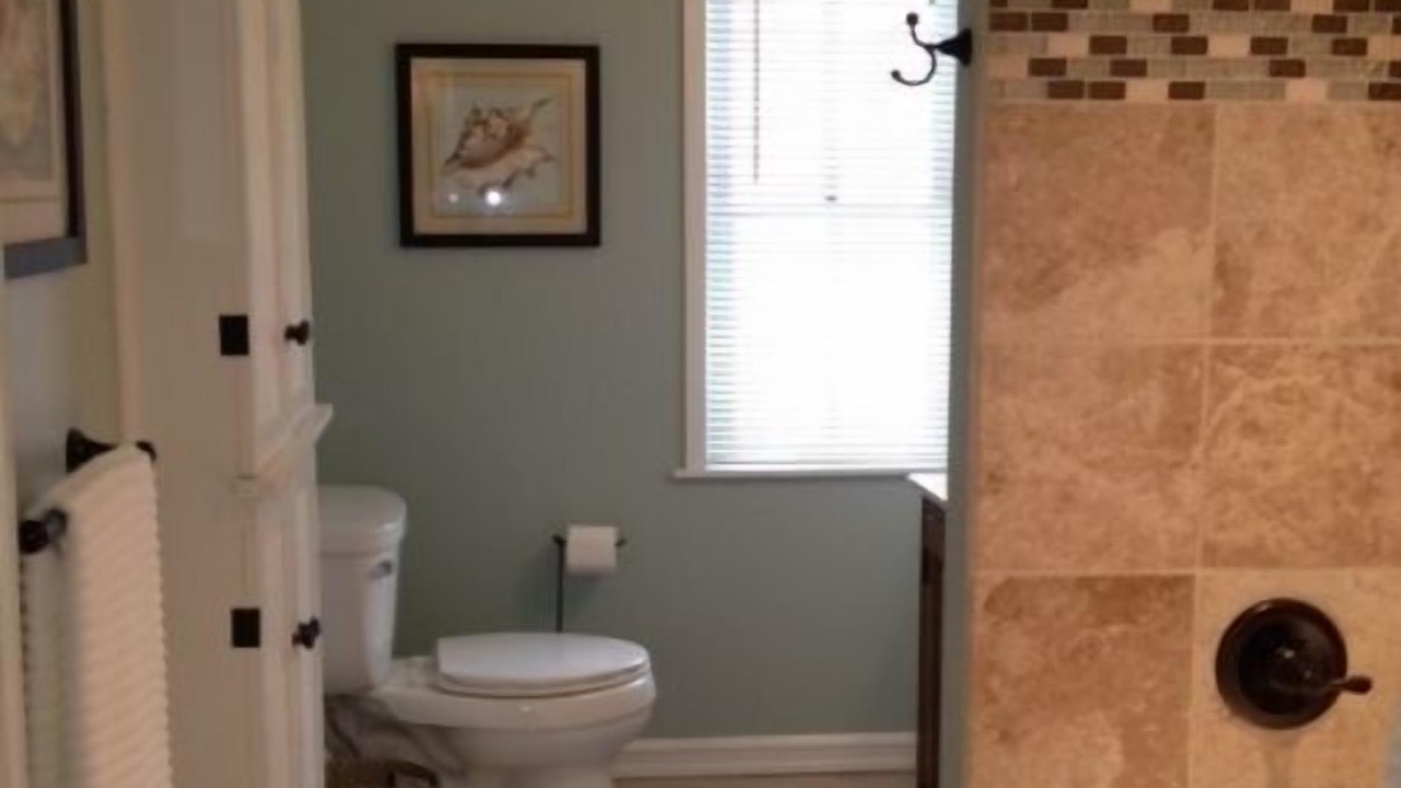Photo of Bathroom in Summit Hill