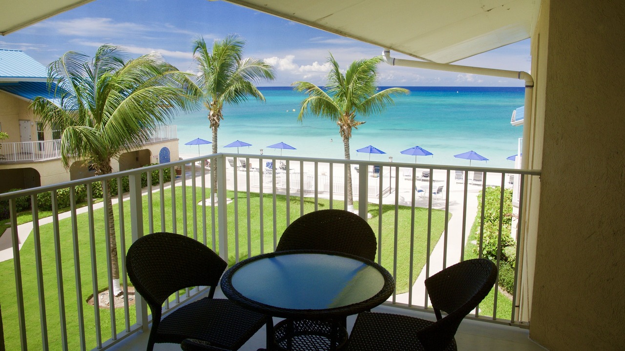 Photo of Patio Balcony in Seven Mile Beach
