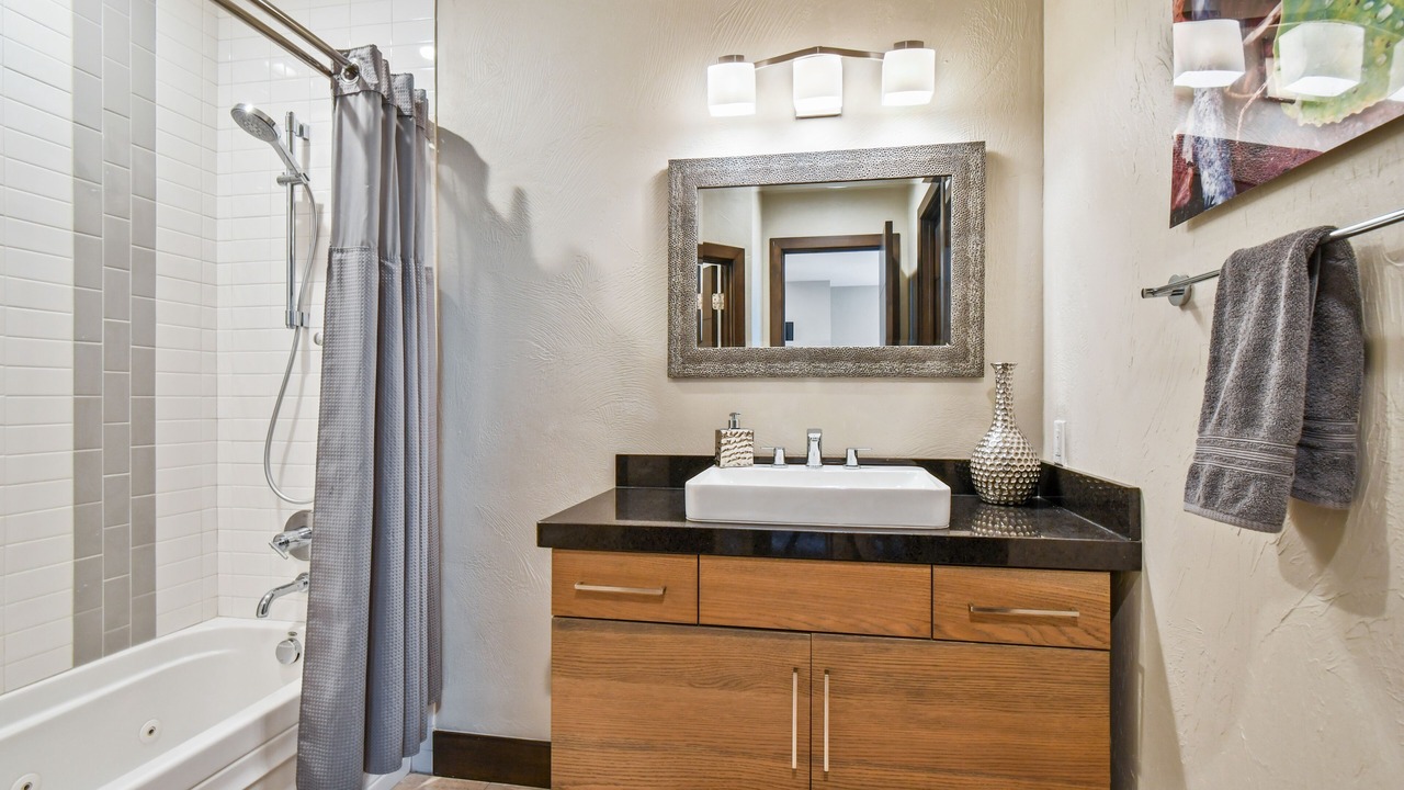 Photo of Bathroom in Deer Valley