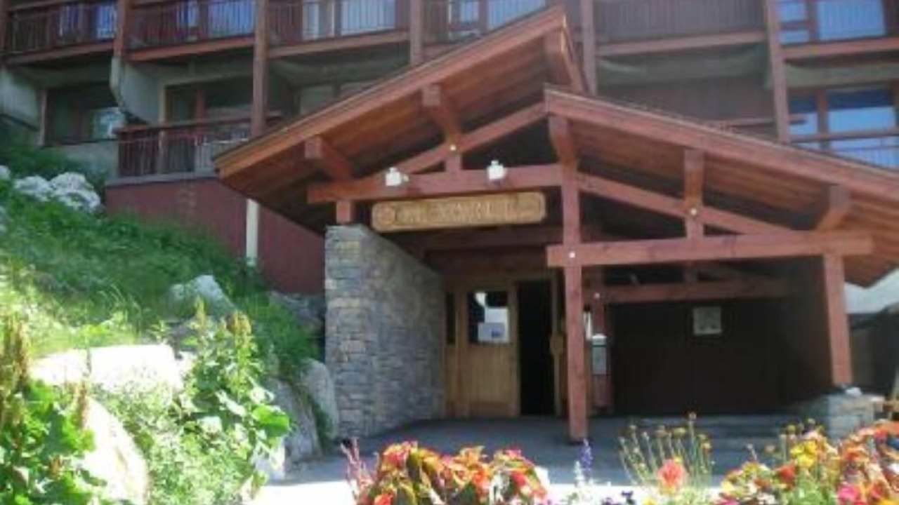 Photo of Outdoor in Arc-2000