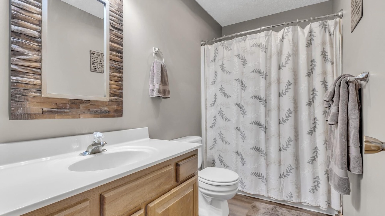 Photo of Bathroom in Beech Mountain