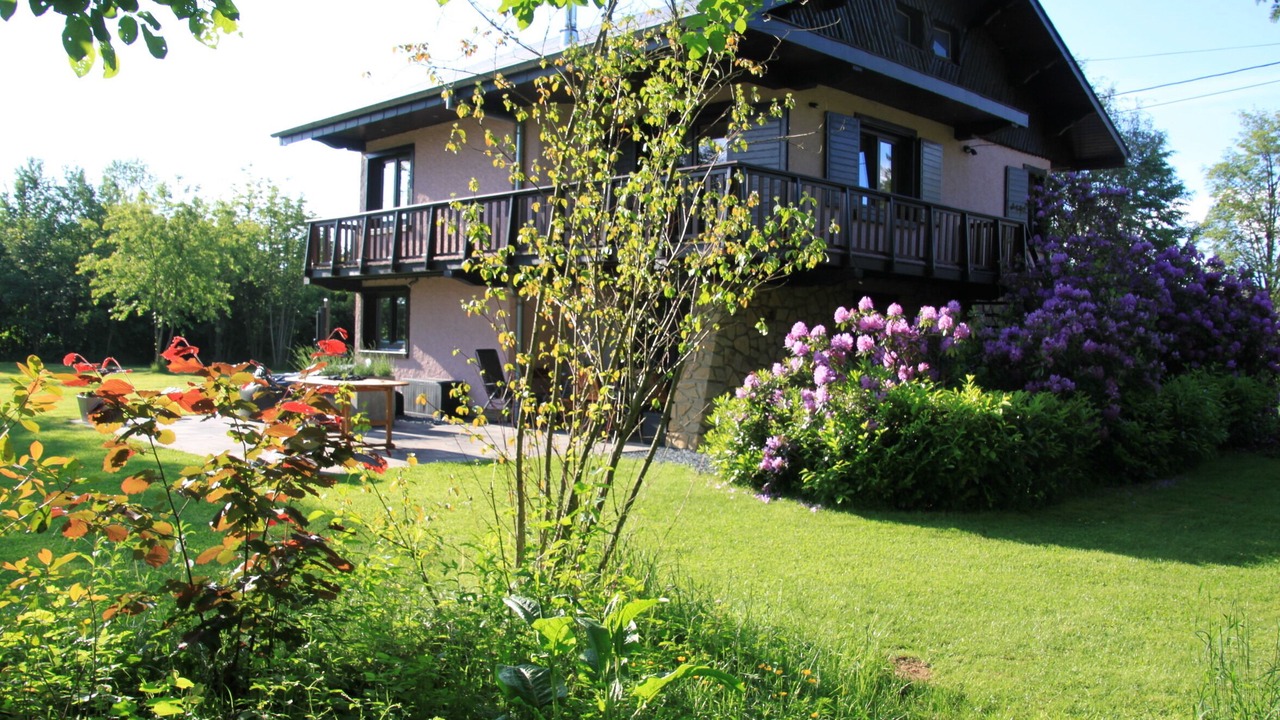 Photo of Outdoor in Izel