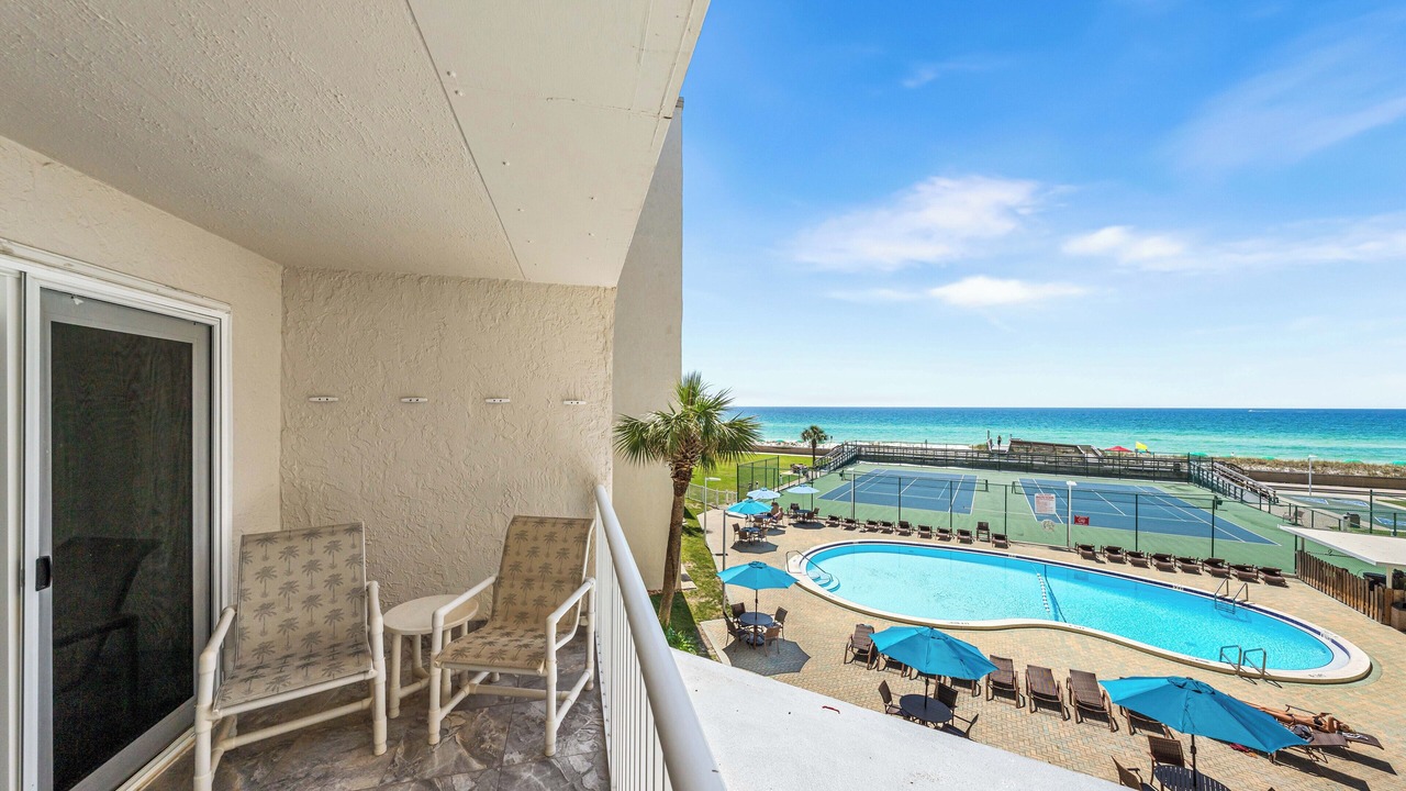 Photo of Patio Balcony in Holiday Isle