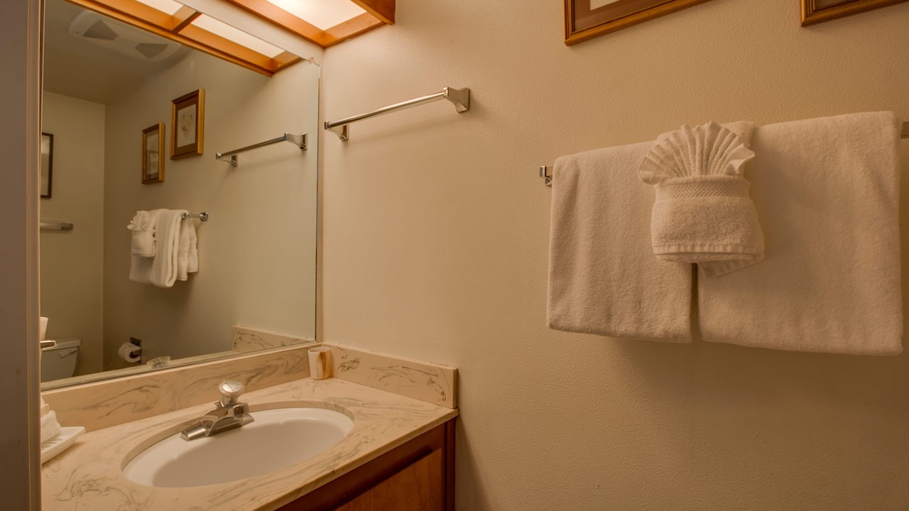 Photo of Bathroom in Carnelian Woods