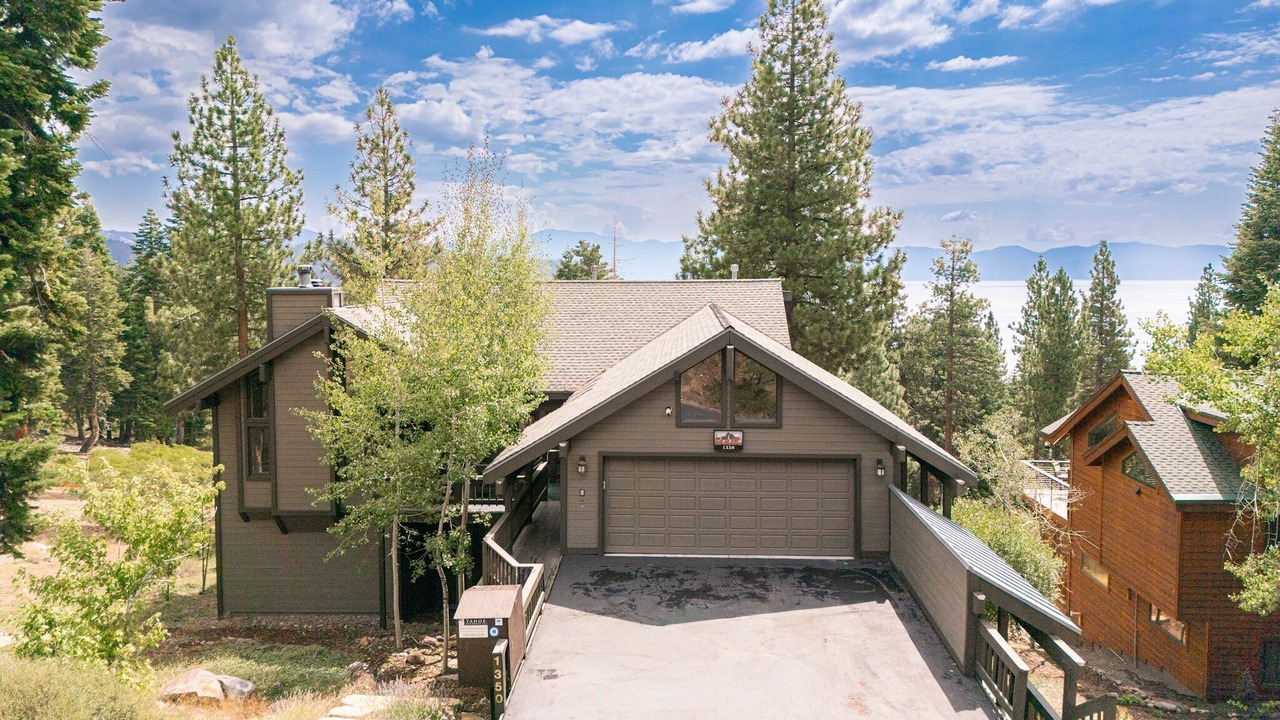 Photo of Outdoor in Kingswood Estates