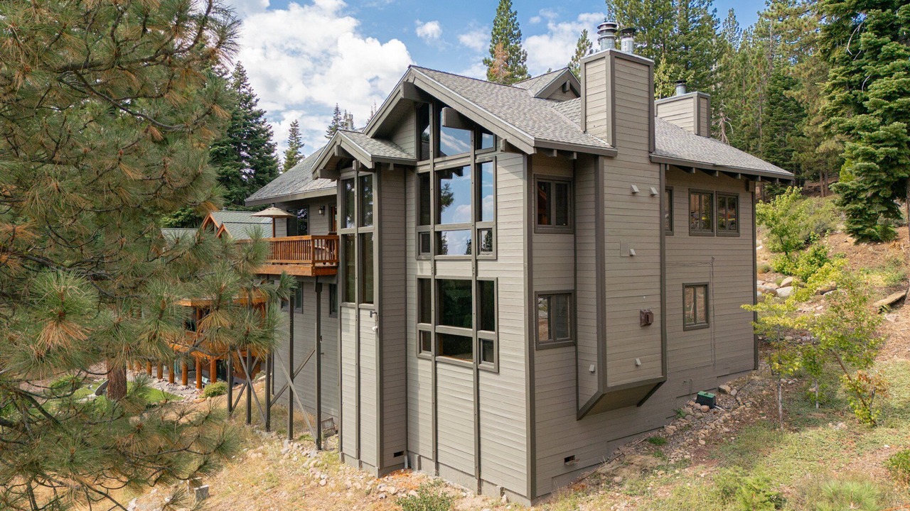 Photo of Outdoor in Kingswood Estates