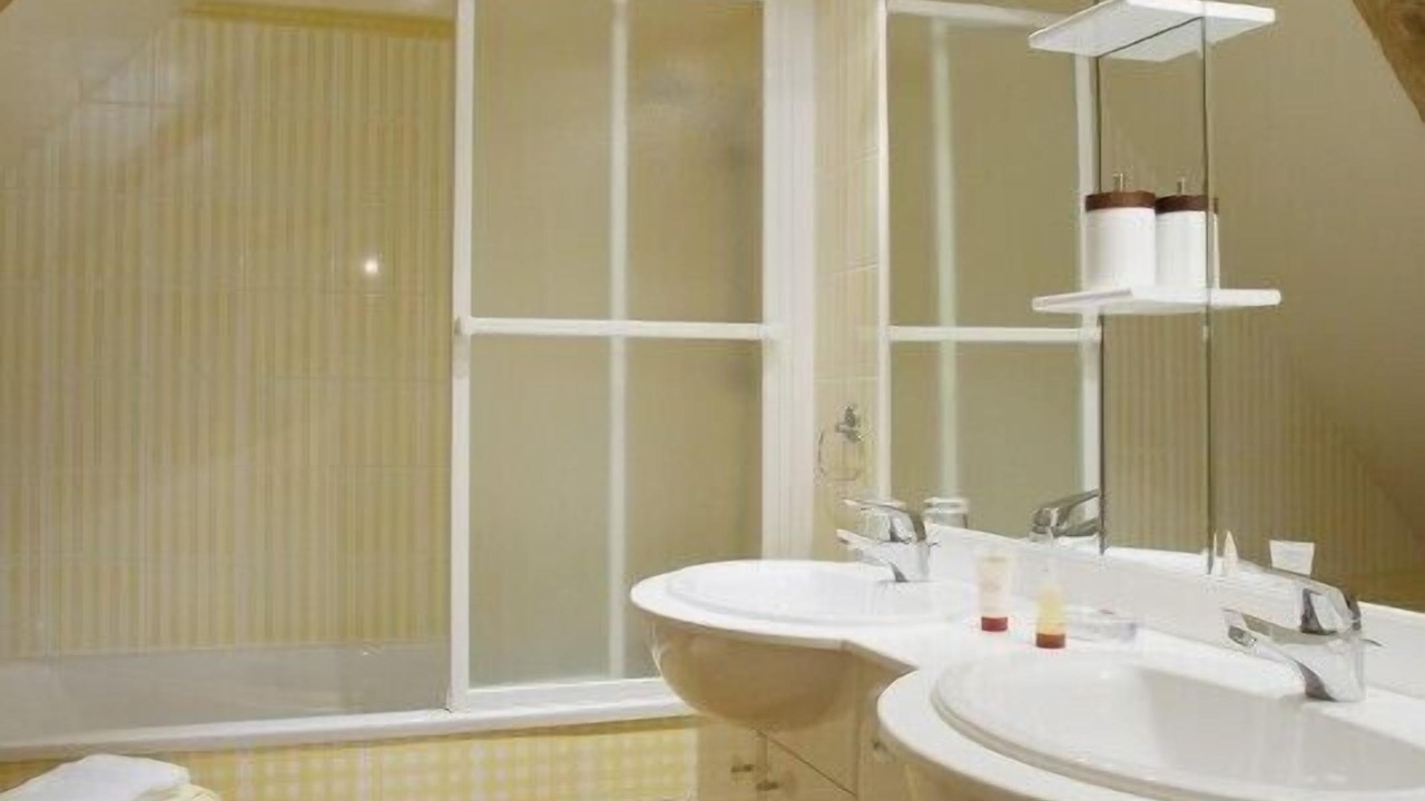 Photo of Bathroom in Tallud-Sainte-Gemme