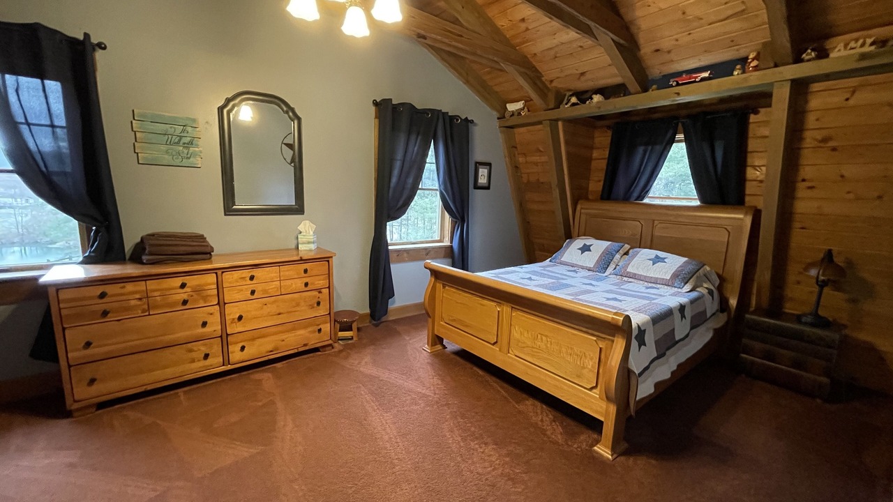 Photo of Bedroom in Mount Hope
