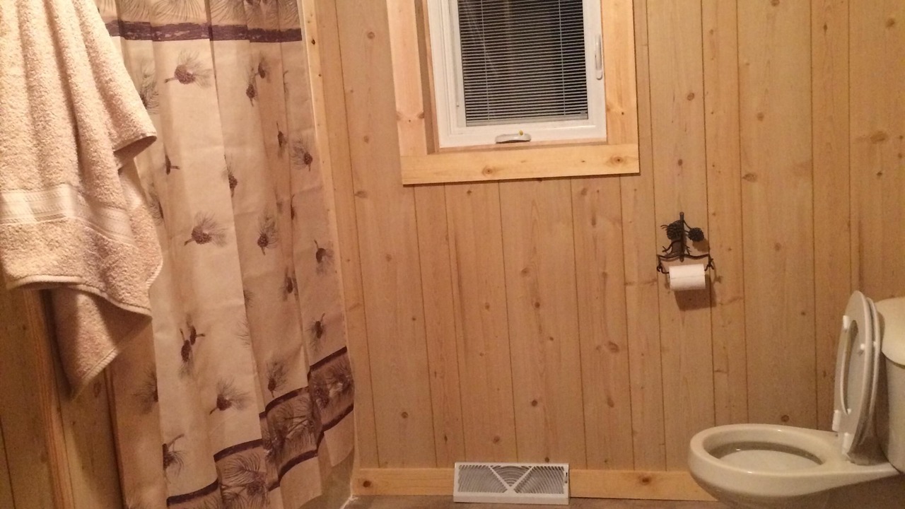 Photo of Bathroom in Shingleton