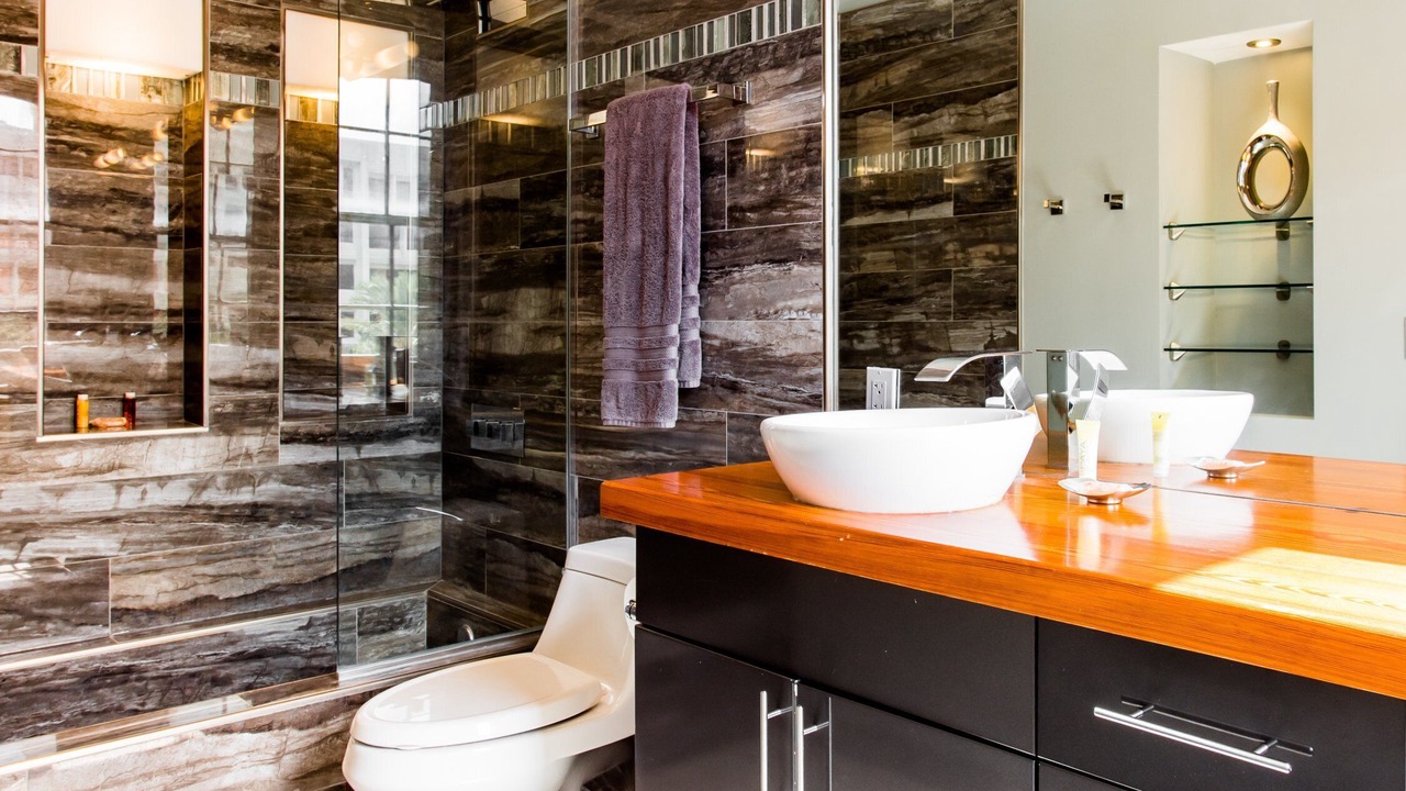 Photo of Bathroom in Central Business District