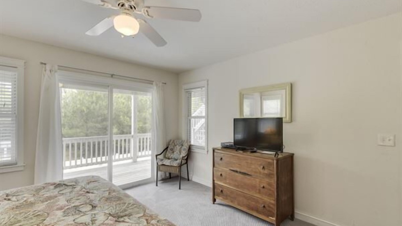 Photo of Bedroom in Ocean Hill