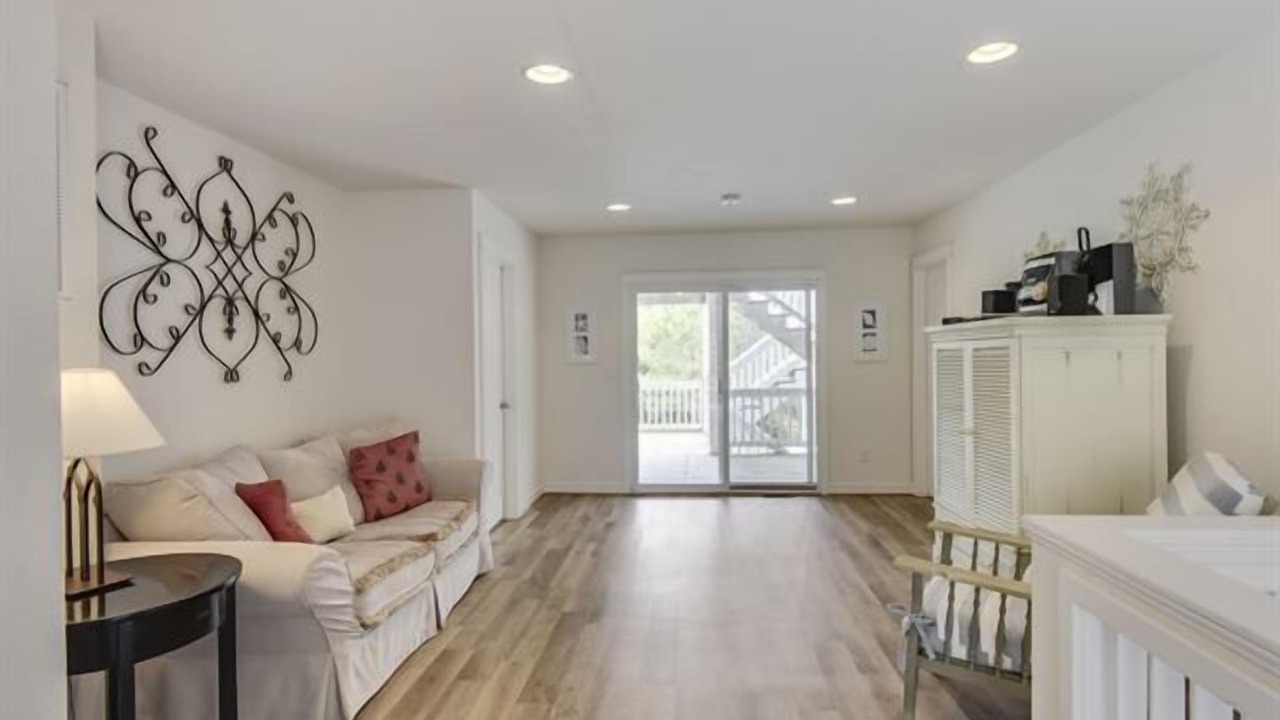 Photo of Livingroom in Ocean Hill