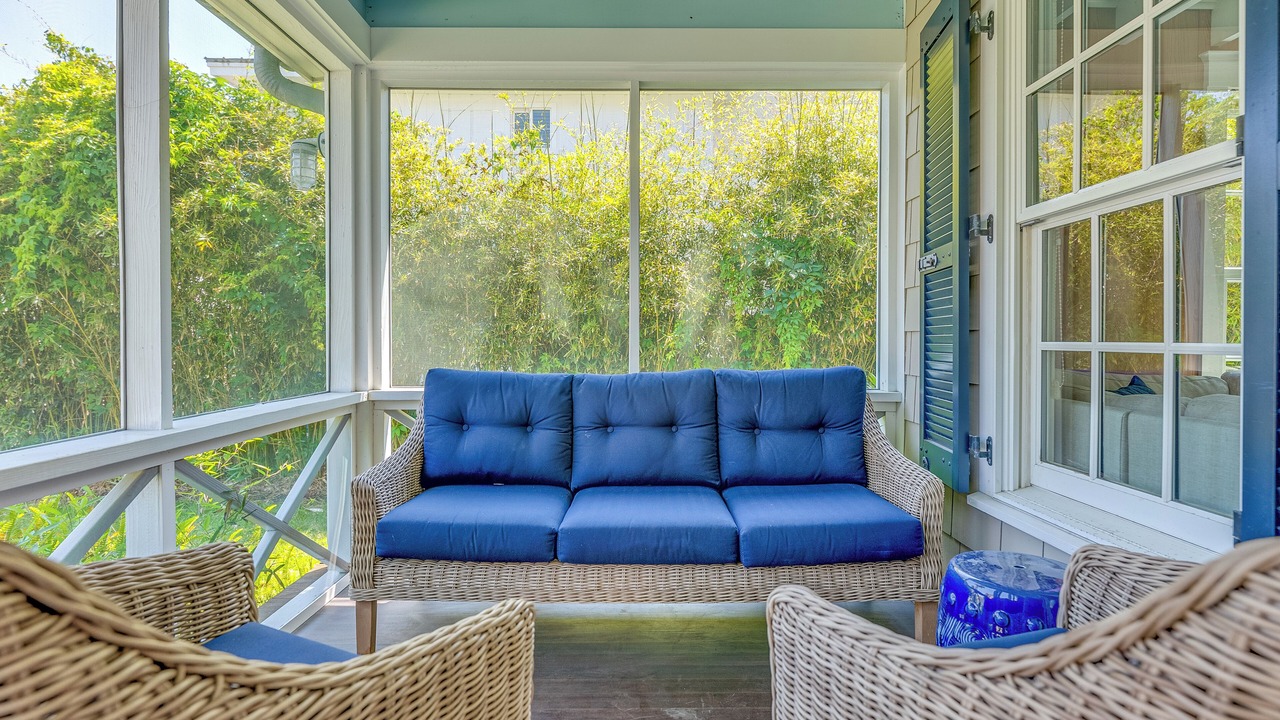 Photo of Livingroom in Savannah Beach