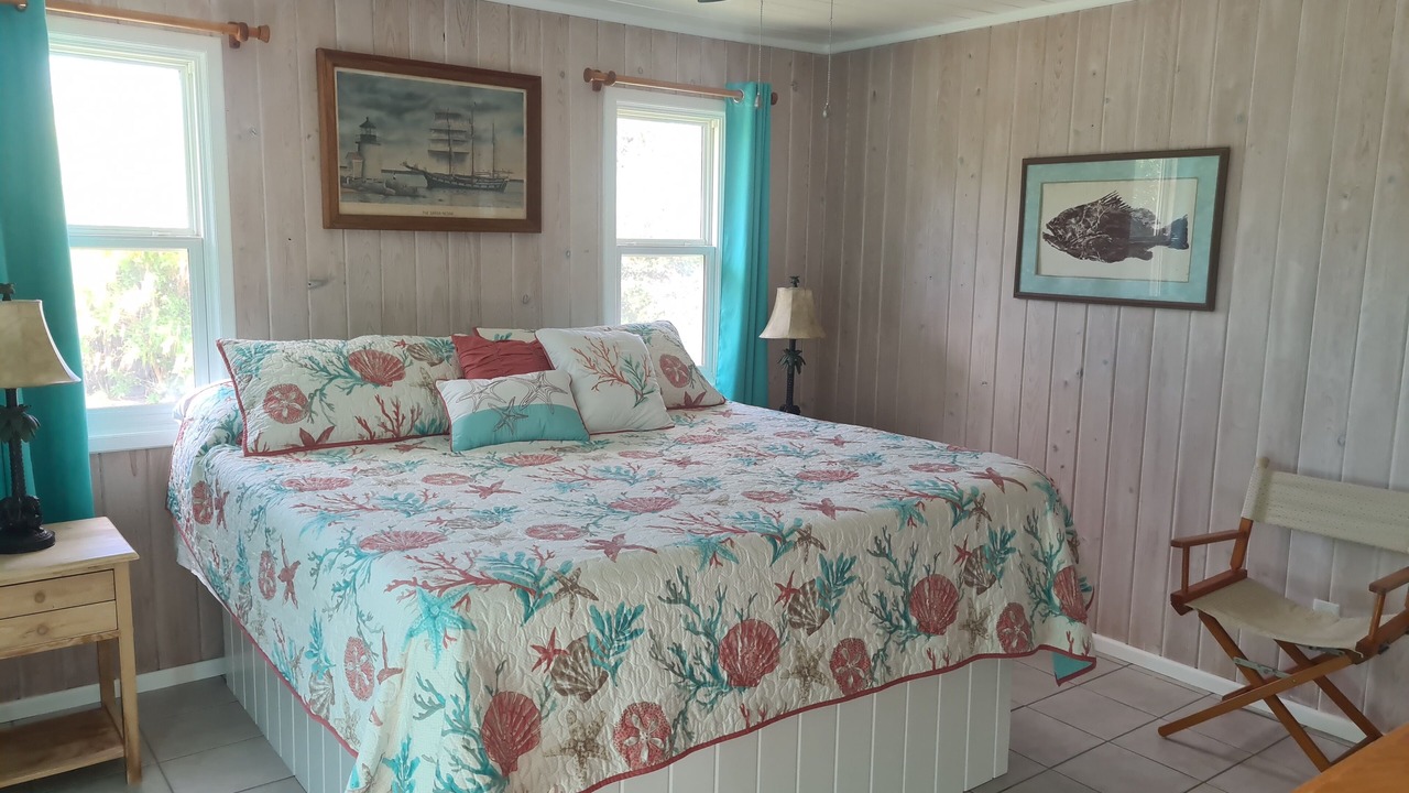 Photo of Bedroom in Hope Town
