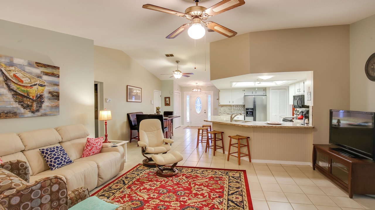 Photo of Bedroom in Dunnellon