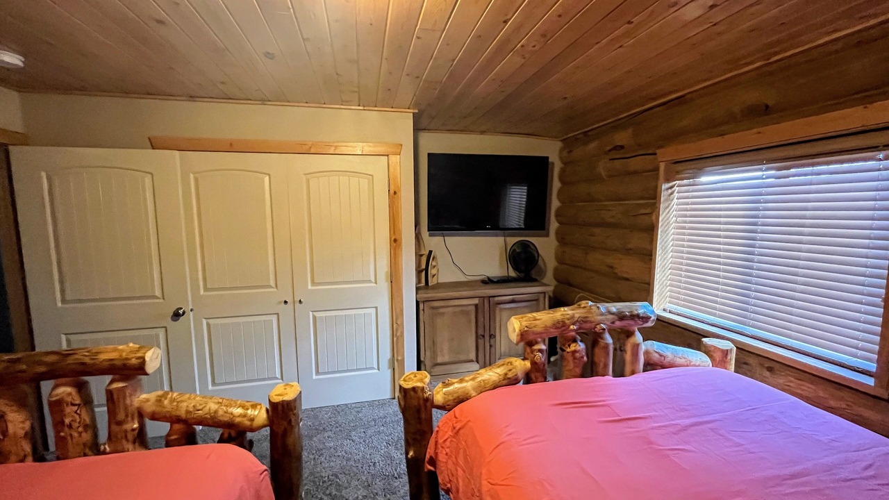Photo of Bedroom in Harbor Village