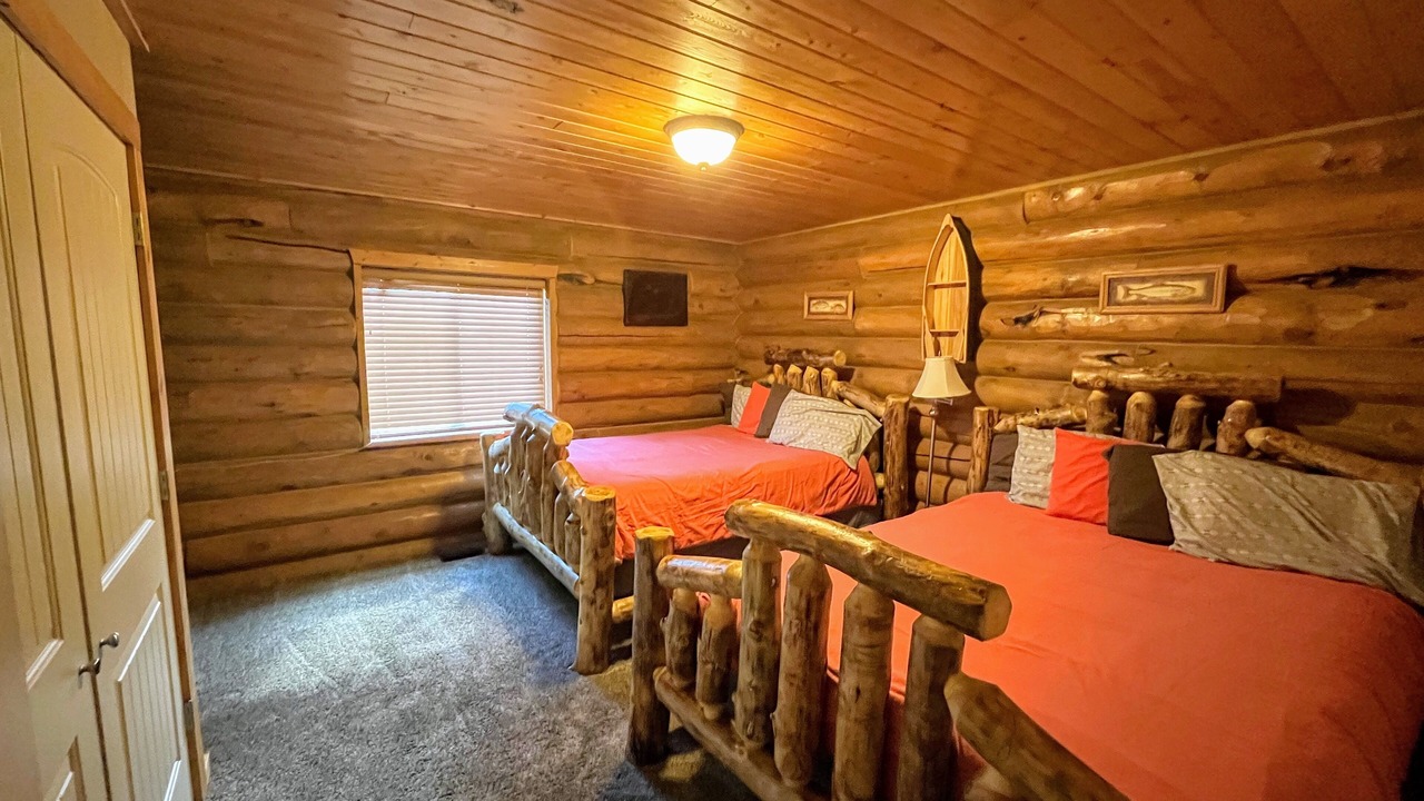 Photo of Bedroom in Harbor Village