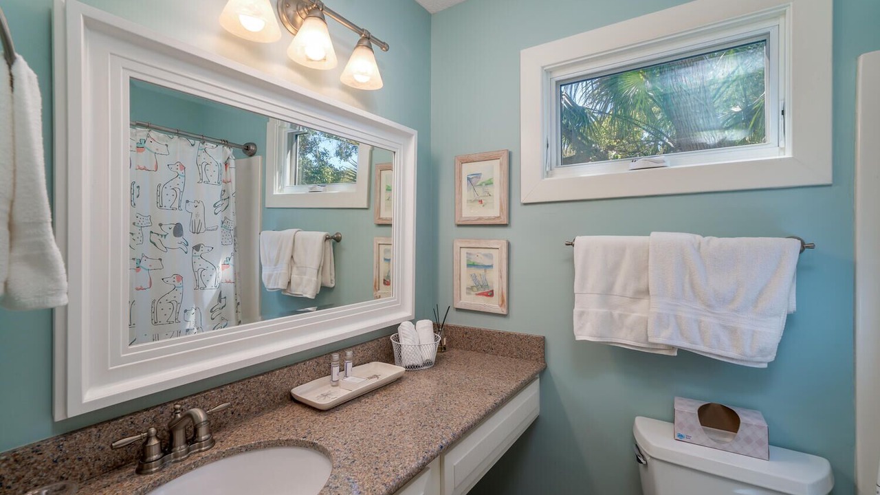 Photo of Bathroom in Tarpon Pond