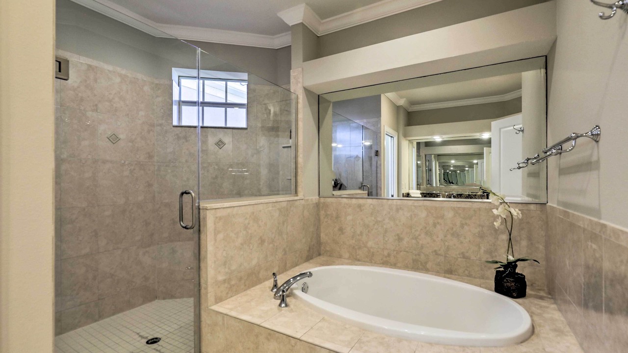 Photo of Bathroom in Apollo Beach