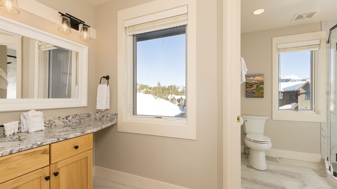 Photo of Bathroom in Saddle Ridge