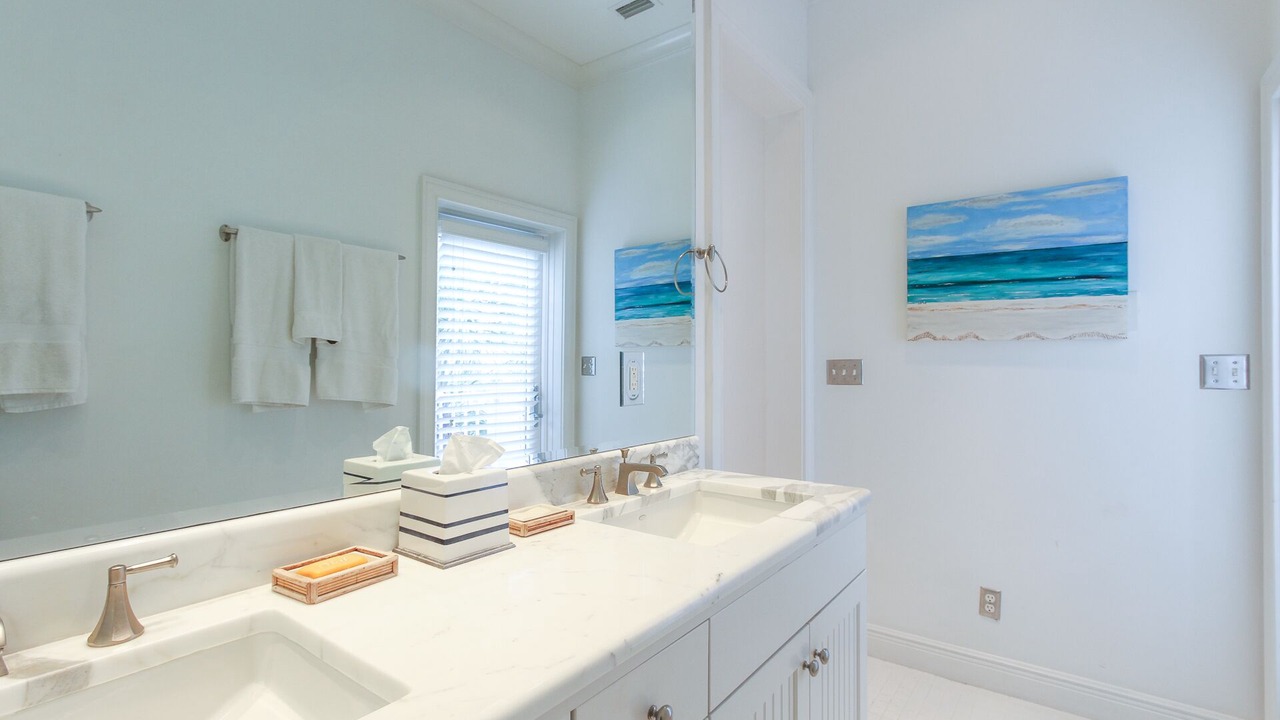 Photo of Bathroom in Gulf Pines