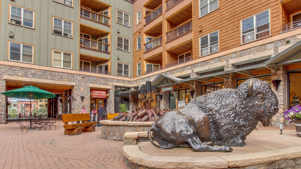 Photo of Outdoor in River Run