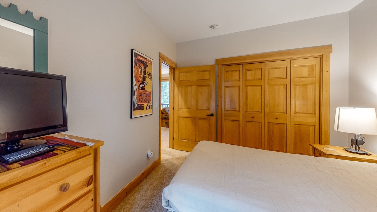 Photo of Bedroom in Keystone