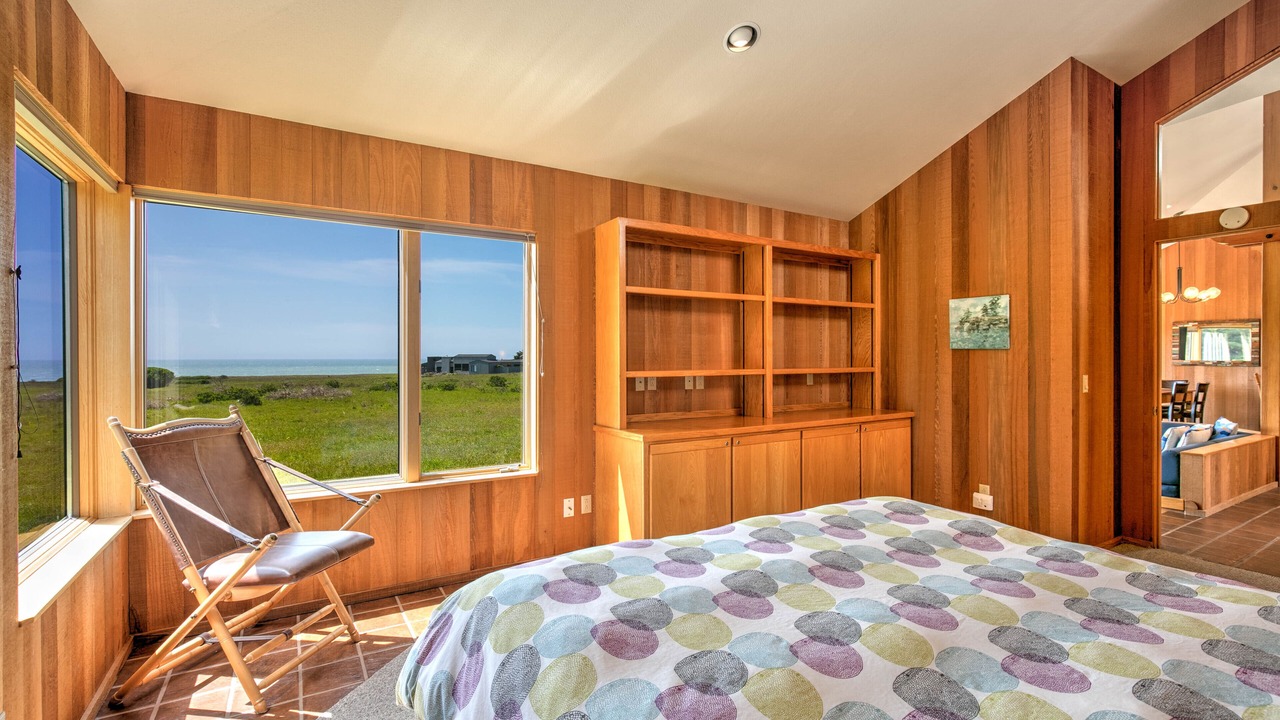Photo of Bedroom in Sea Ranch