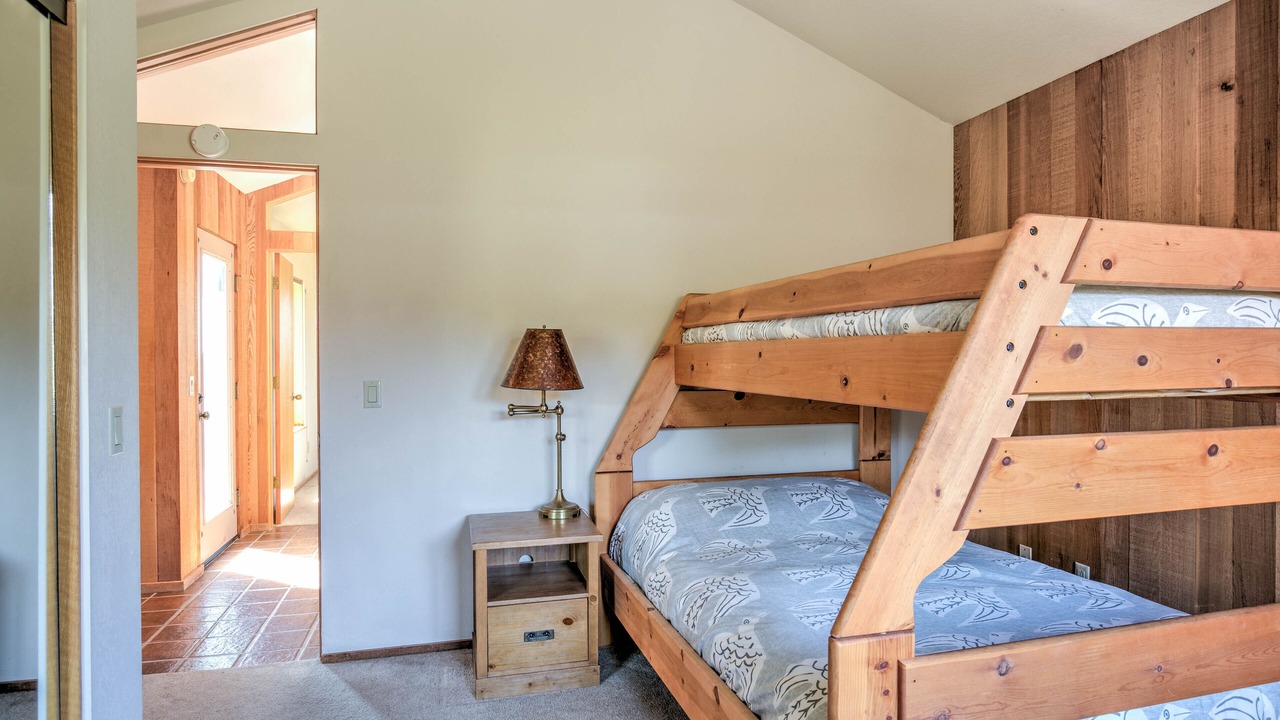 Photo of Bedroom in Sea Ranch