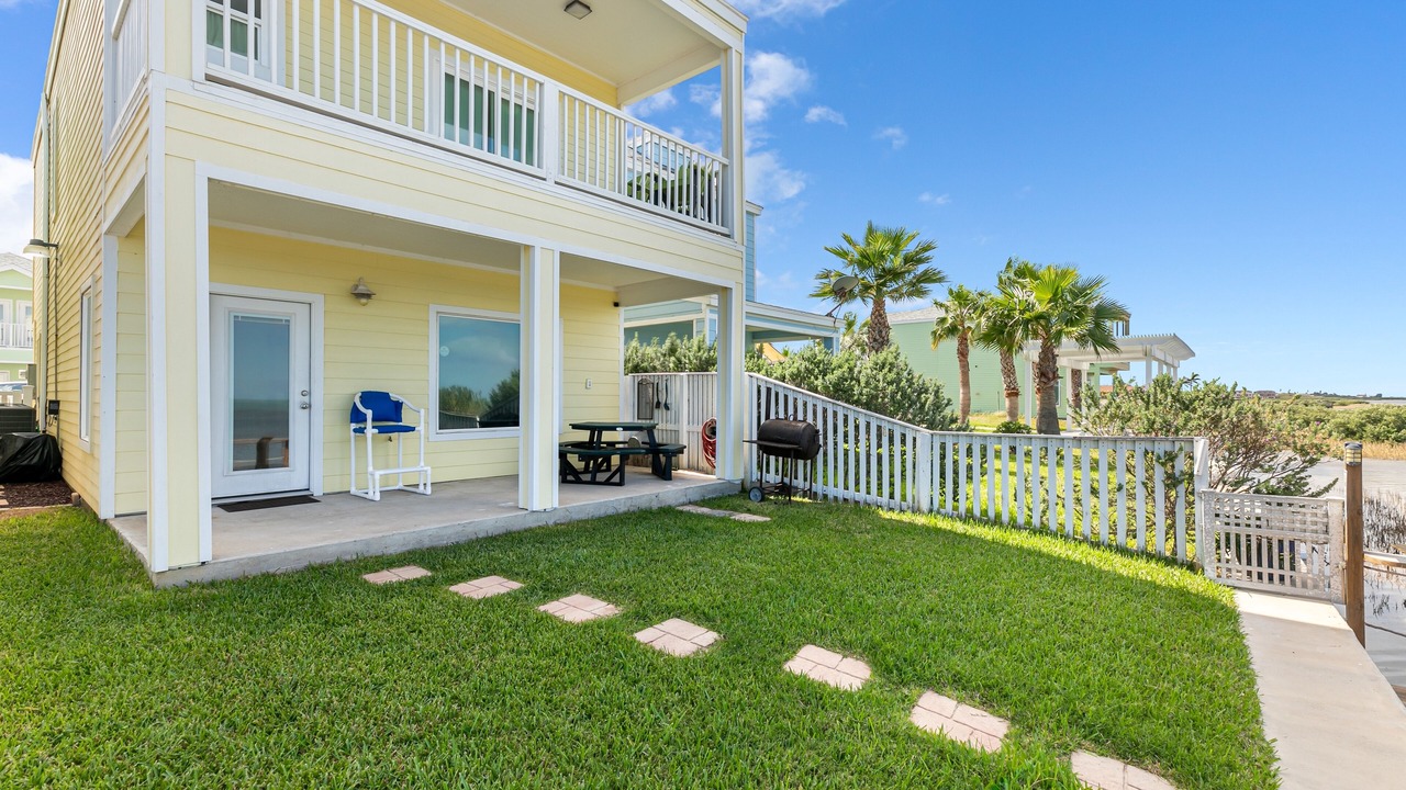 Photo of Patio Balcony in Port Isabel