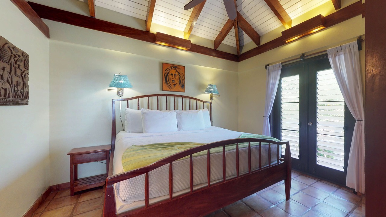 Photo of Bedroom in Surfside