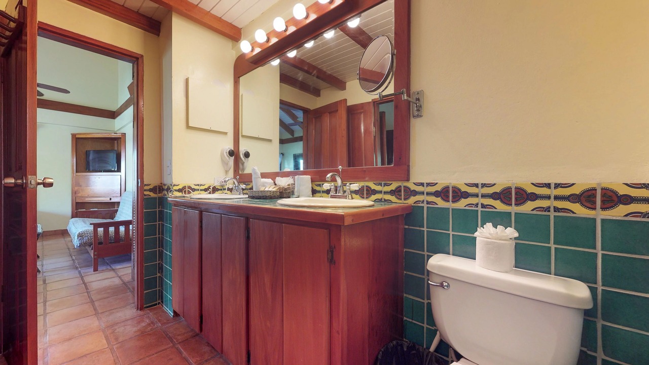 Photo of Bathroom in Surfside