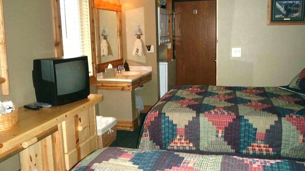 Photo of Bathroom in Gardiner
