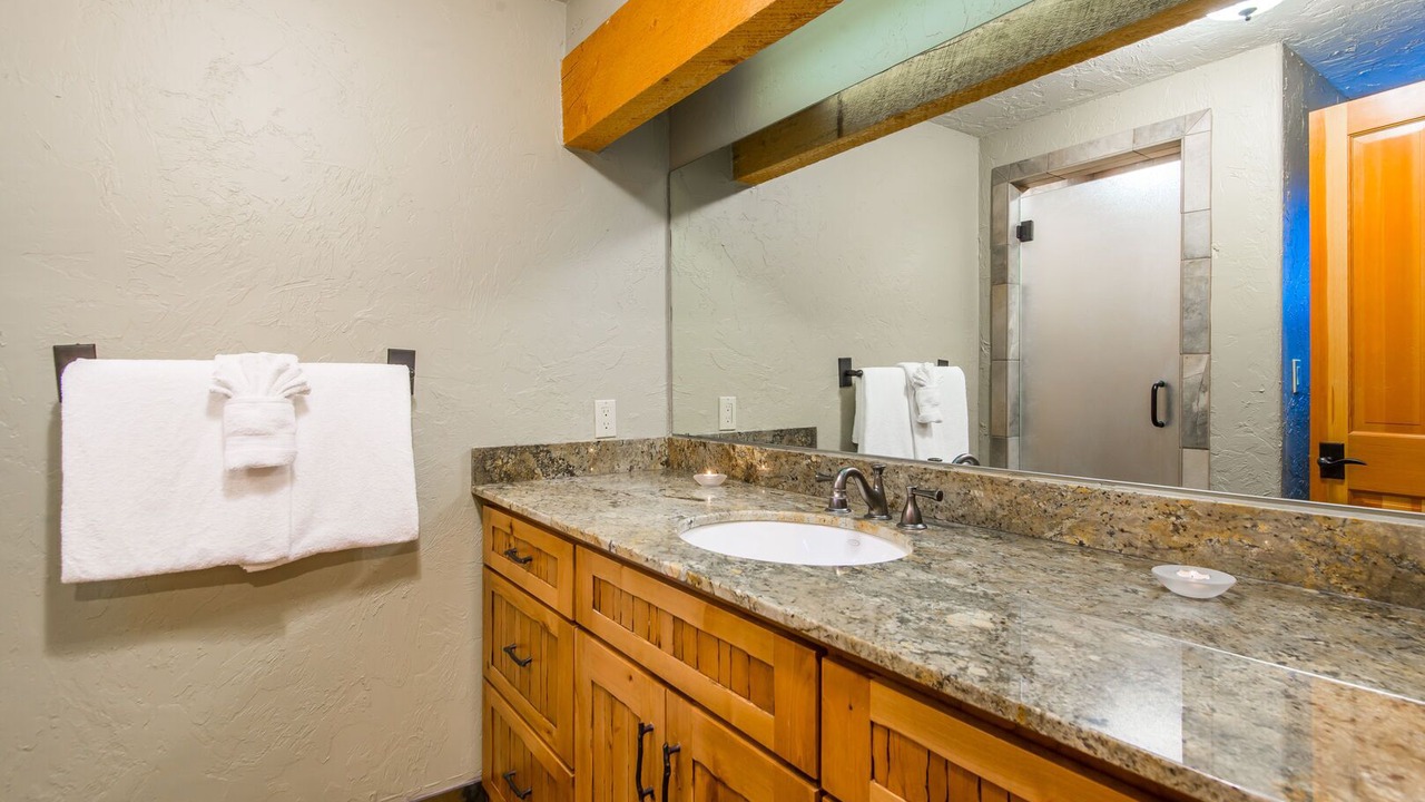 Photo of Bathroom in Sundance