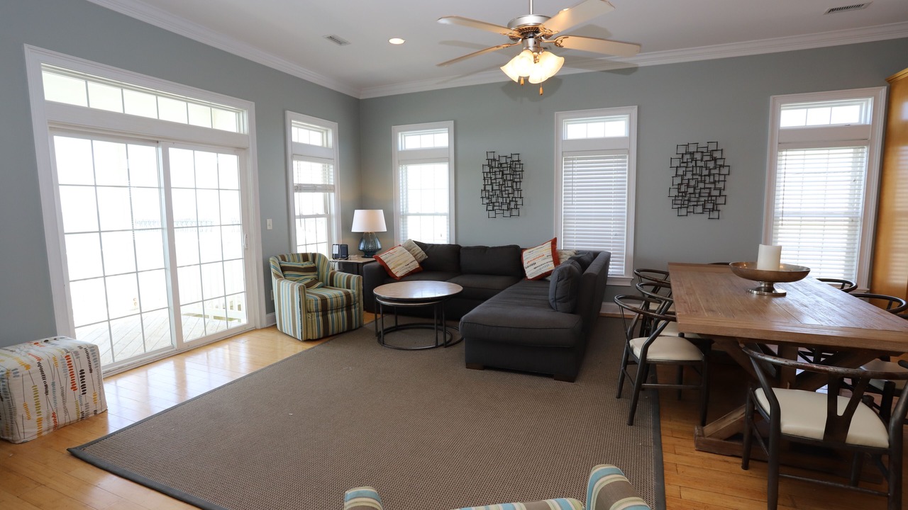 Photo of Livingroom in Surf City