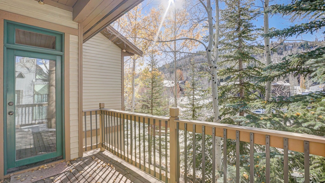 Photo of Patio Balcony in Deer Valley