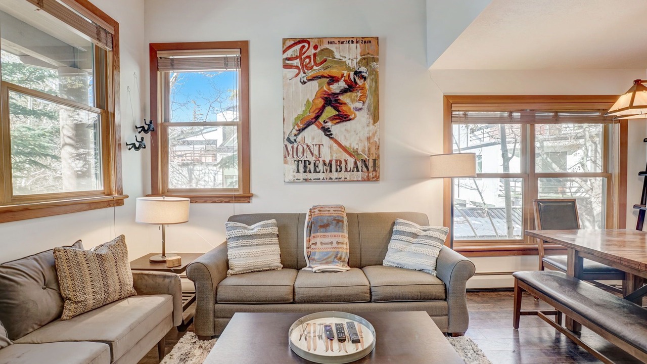 Photo of Livingroom in Deer Valley