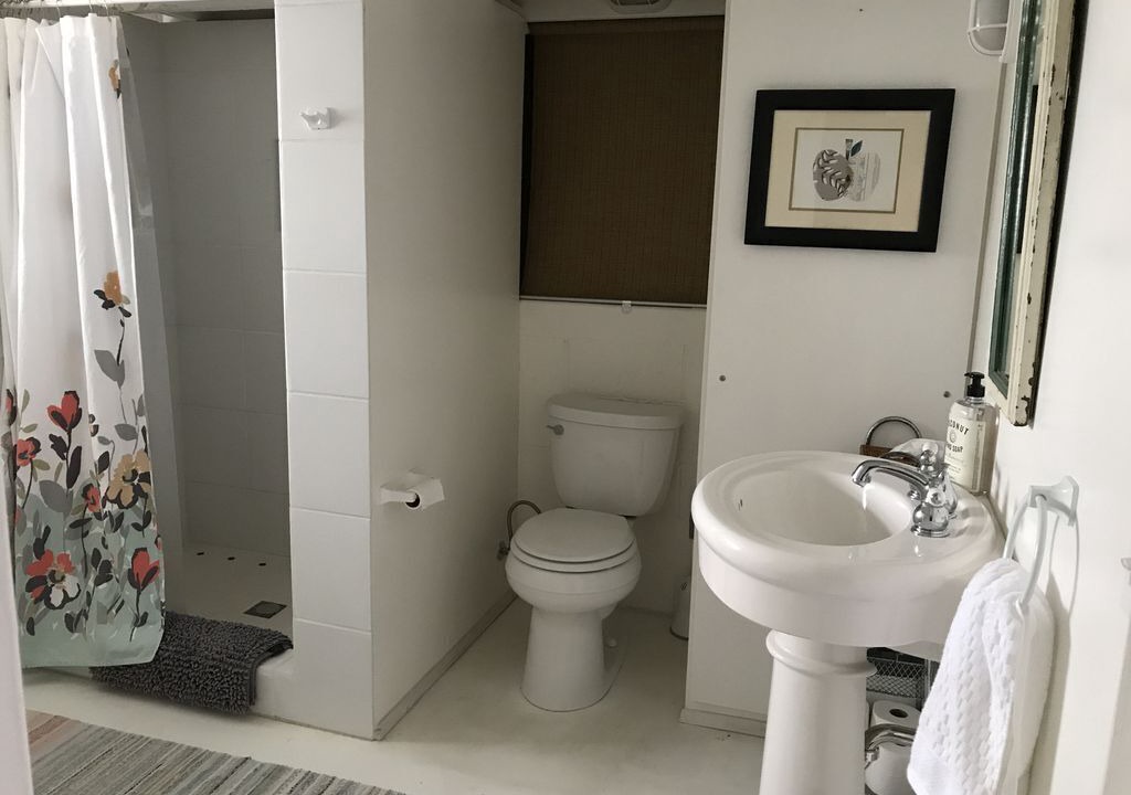 Photo of Bedroom in Alki