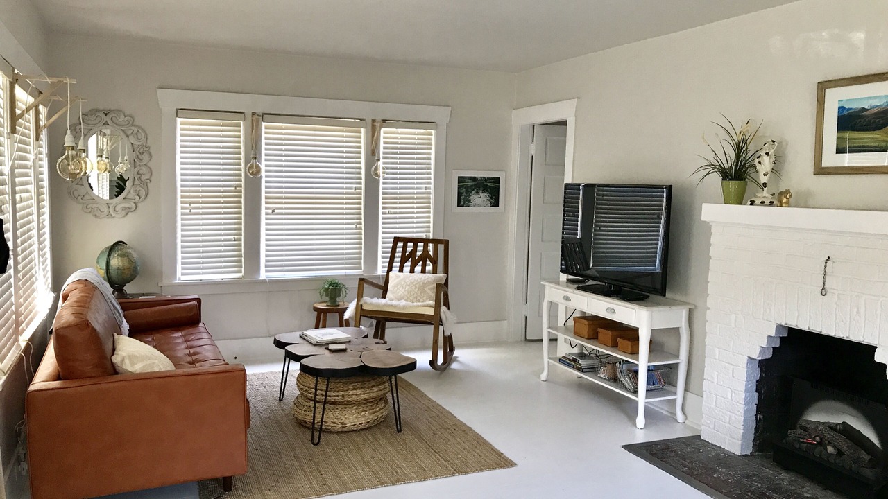 Photo of Livingroom in Alki