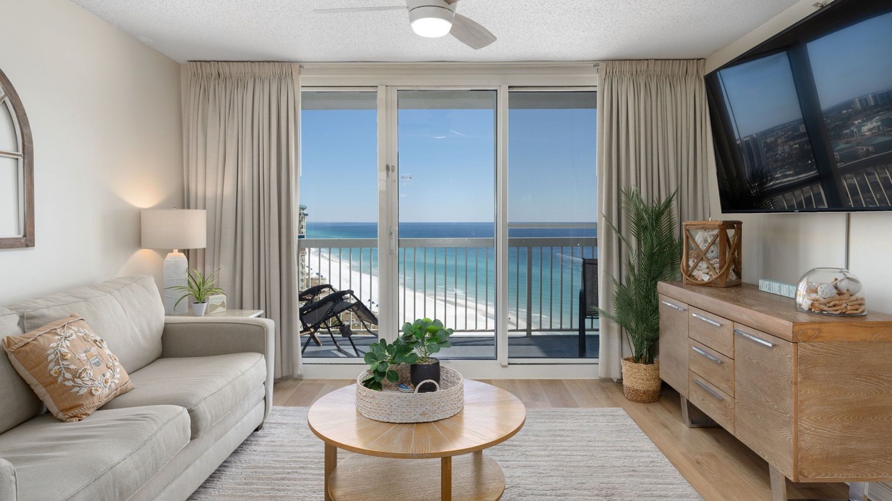 Photo of Livingroom in Destin