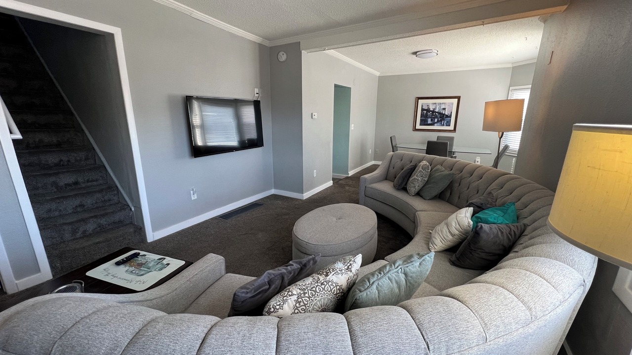 Photo of Livingroom in Cedar Rapids - Iowa City