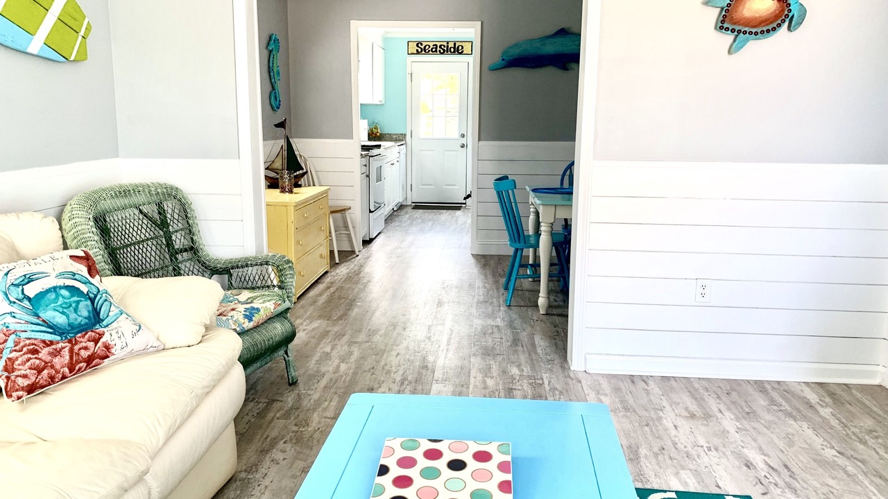 Photo of Livingroom in Wilmington Beach