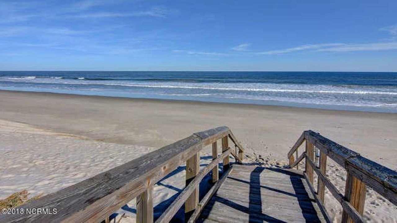 Photo of Others in Wilmington Beach