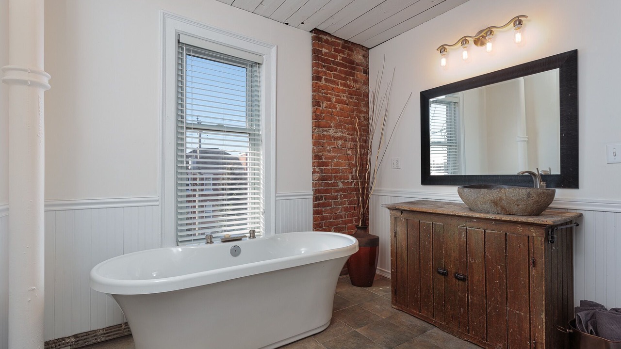 Photo of Bathroom in Bloomfield